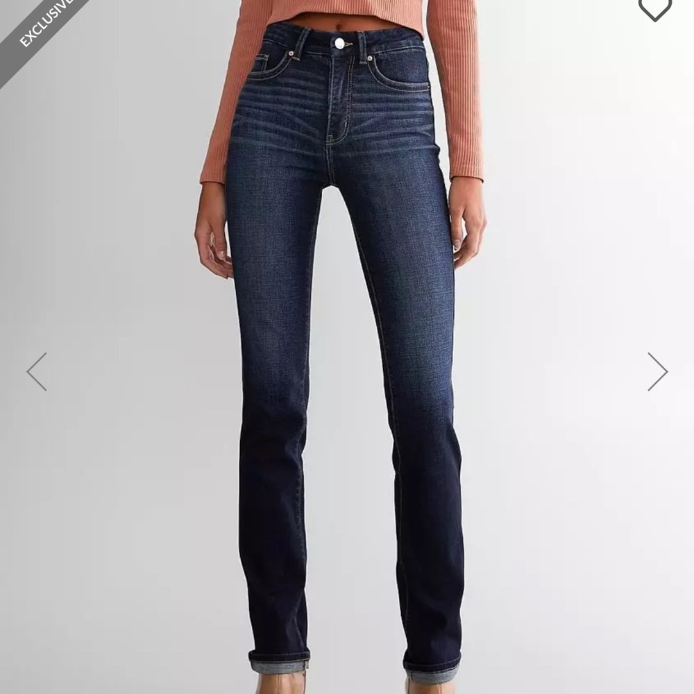 Buckle jeans